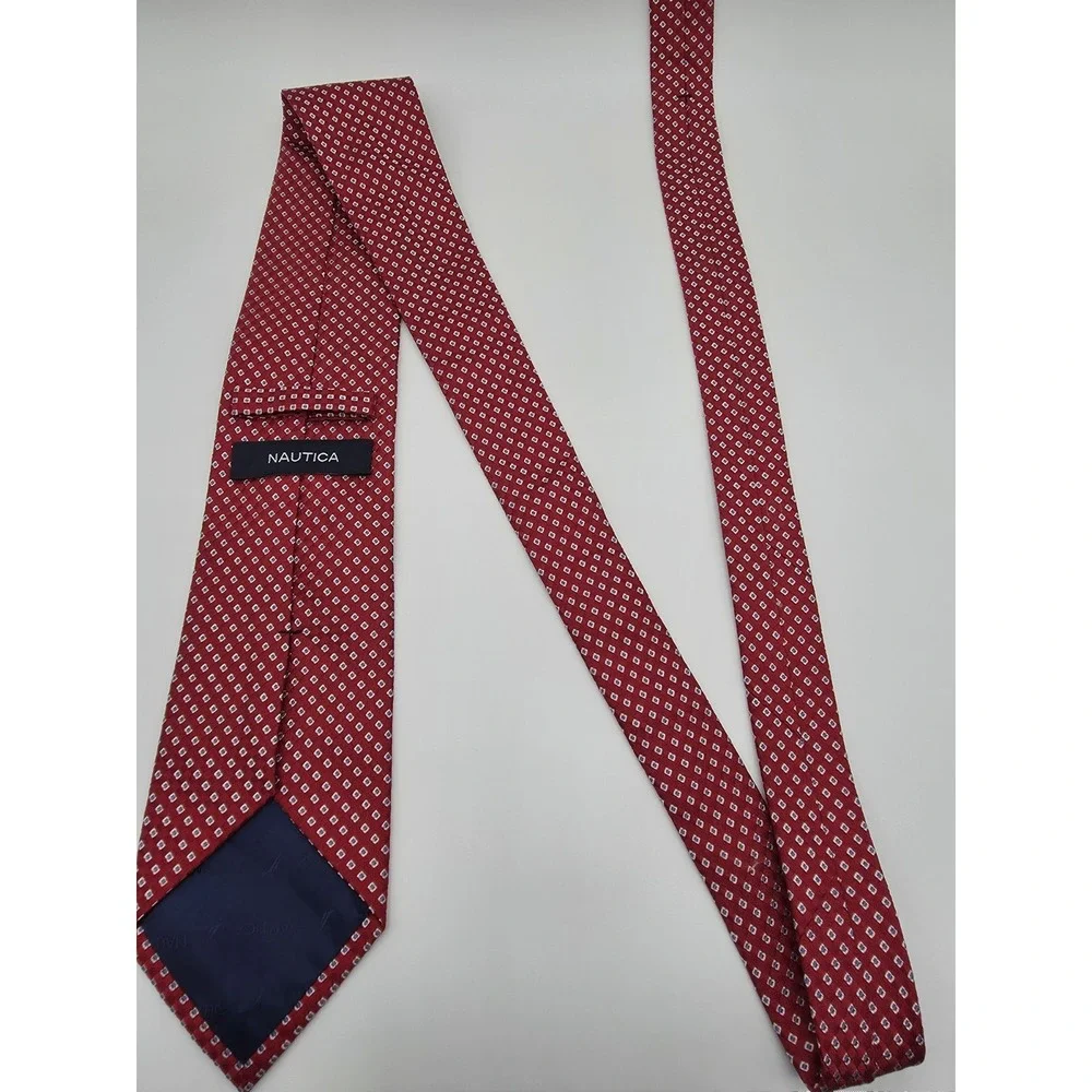 Nautica Men's Red White Blue 100% Silk Geometric Tie Necktie 57